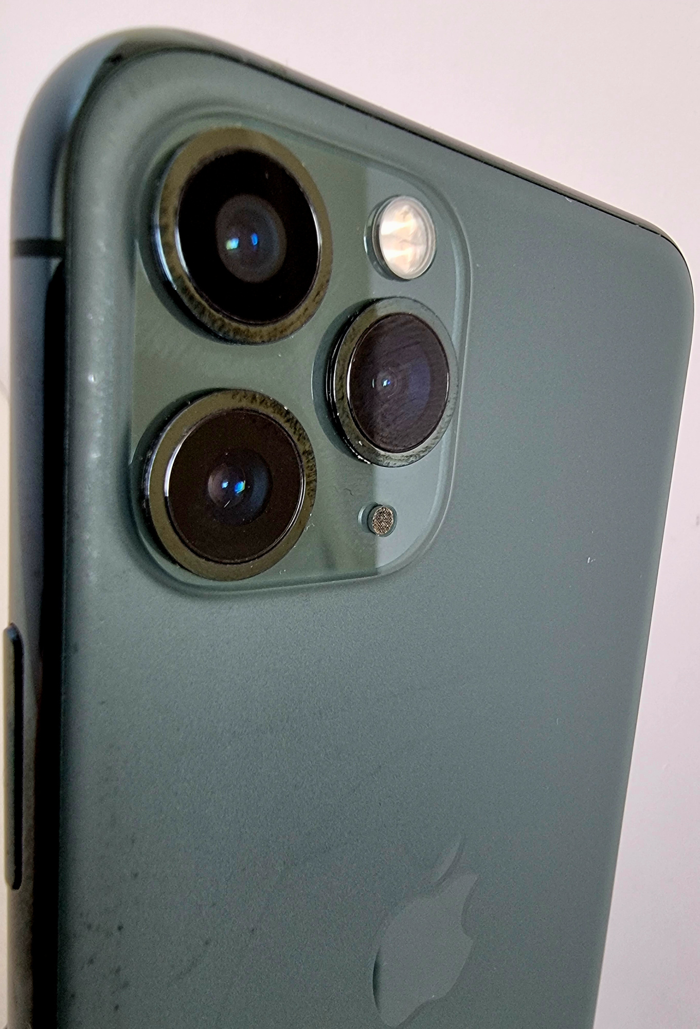 iPhone 11 Pro 256Гб (65% / Без коробки) Зеленый - Б/У ★★★★★
